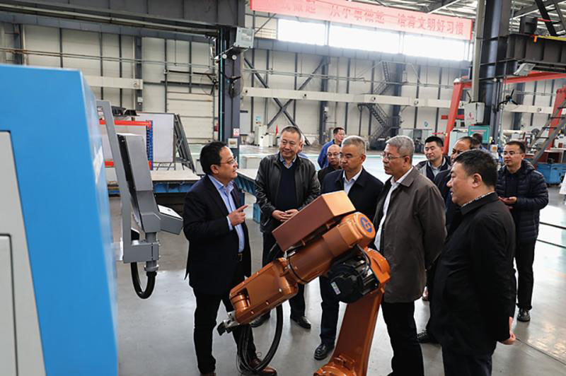 中國一重 上海中核浦原公司領(lǐng)導(dǎo)考察星火機(jī)床