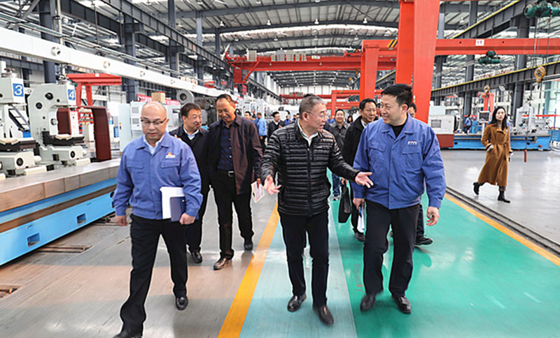 天水市委書記王銳來星火公司調(diào)研