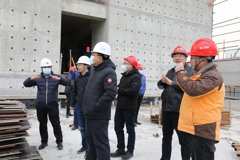 星火機(jī)床公司機(jī)床設(shè)計研發(fā)檢測創(chuàng)新能力提升項目工程順利封頂