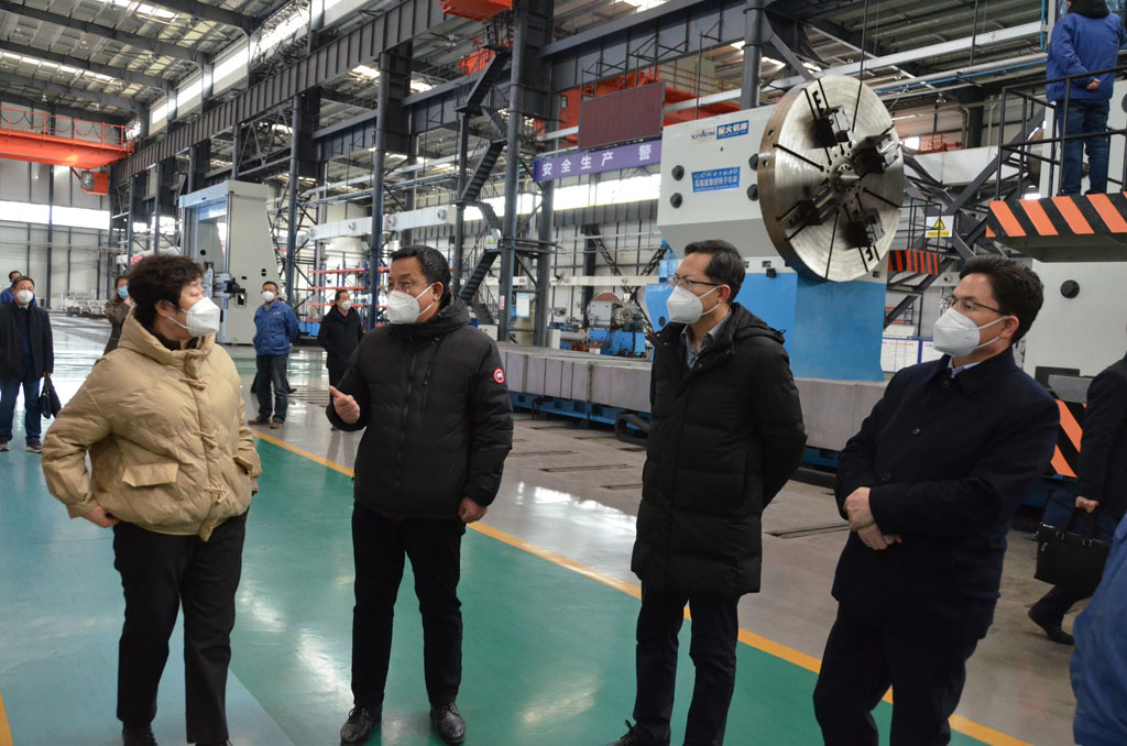 省國投集團(tuán)領(lǐng)導(dǎo)一行蒞臨星火機(jī)床公司調(diào)研