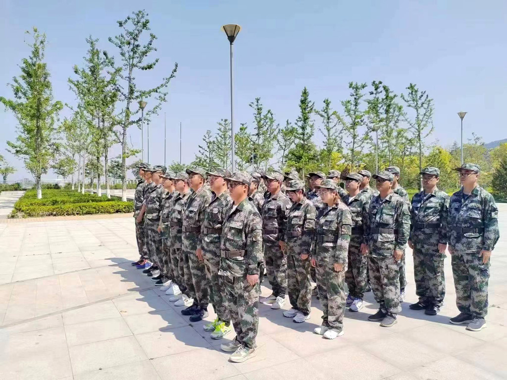 星火機床公司職工參加2023年度天水市民兵應(yīng)急營集訓(xùn)